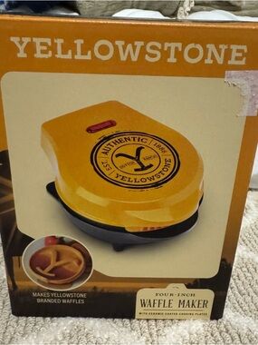 Yellowstone 4-Inch Mini Waffle Maker